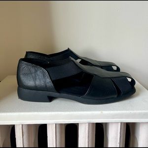 1990’s Fisherman Sandals